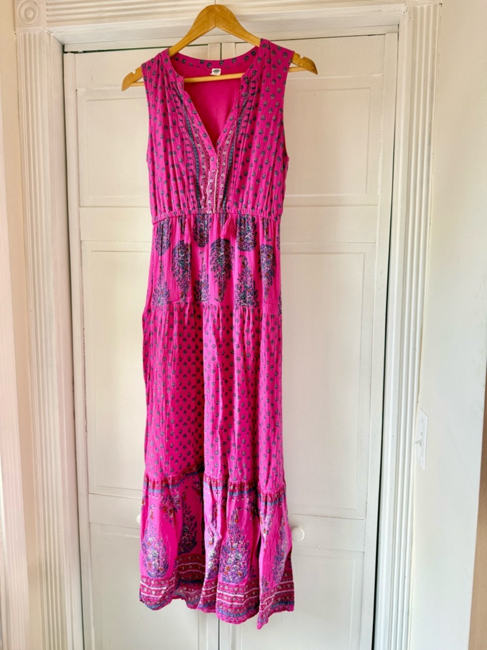 Old Navy Fuchsia Pink Printed Tiered Maxi Dress